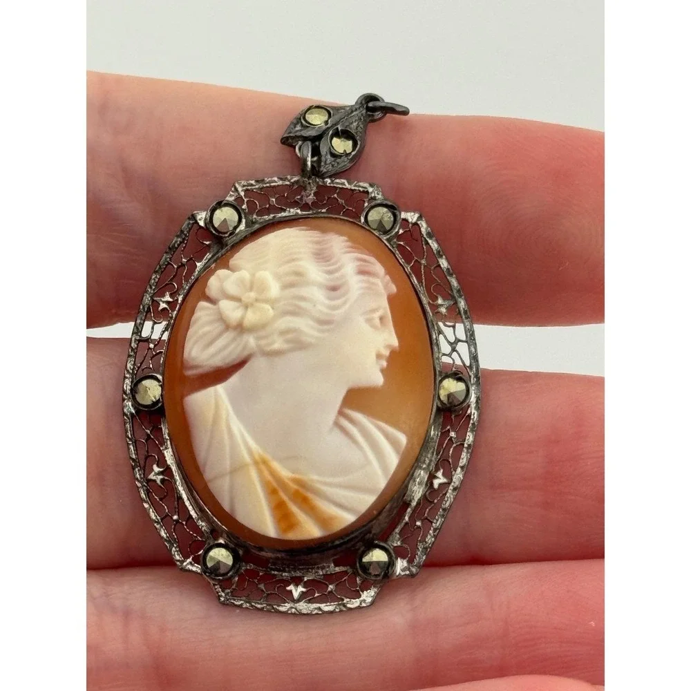 Vintage‎ Art Deco Sterling Silver Filigree Marcasite Carved Shell Cameo Pendant